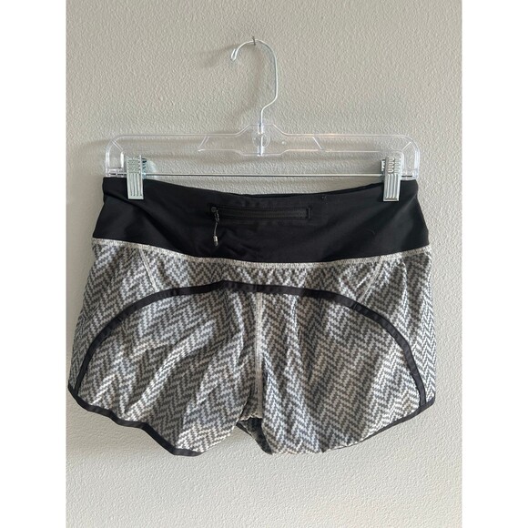 lululemon speed up shorts size 4 - Picture 2 of 5